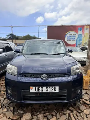 Toyota Corolla Rumion Hatchback 1.8 FWD 2010 Blue