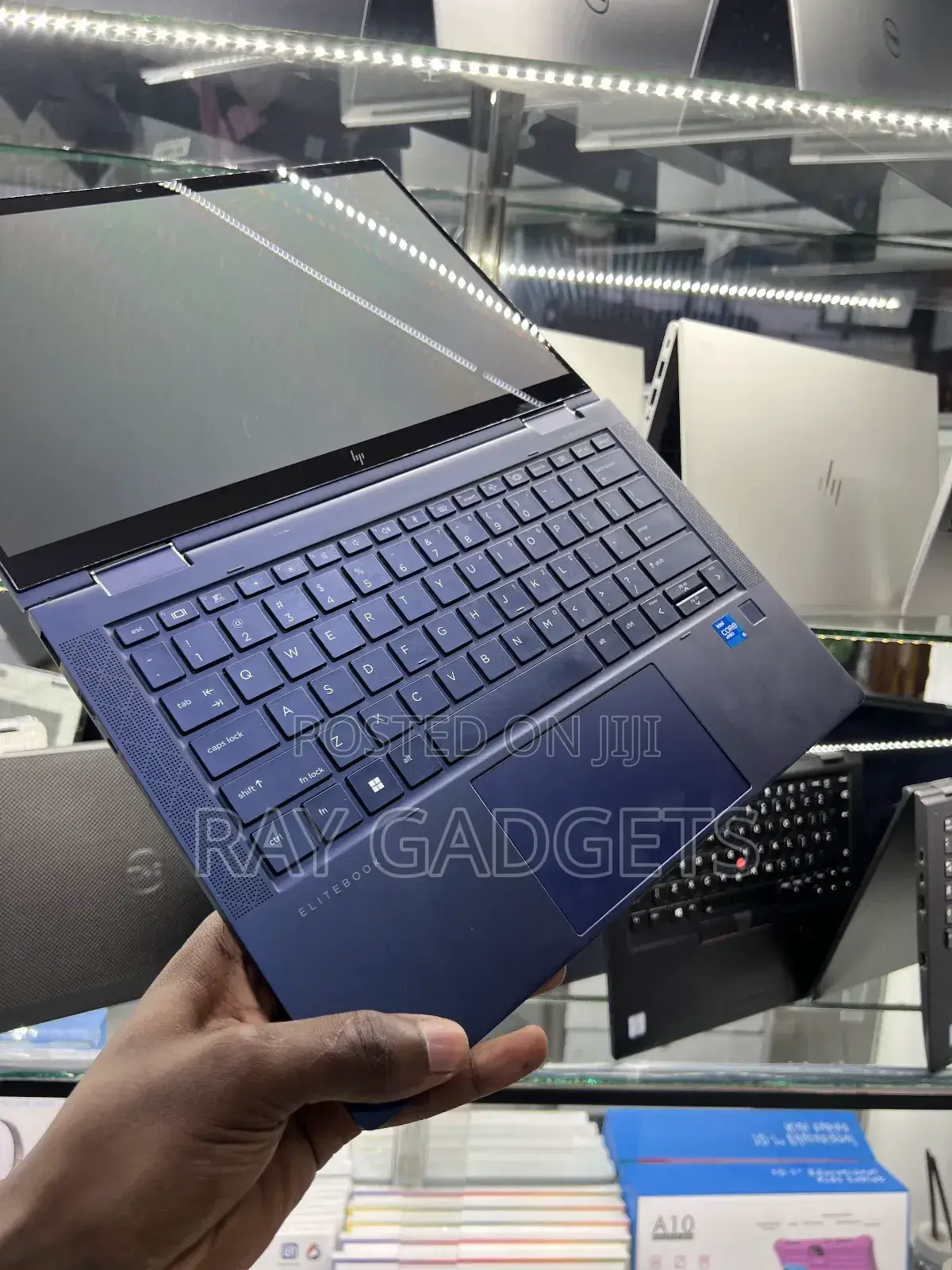 New Laptop HP EliteBook 1030 8GB Intel Core i5 SSD 256GB