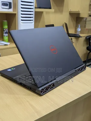 Laptop Dell Inspiron 15 16GB Intel Core i7 SSD 512GB