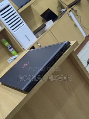 Laptop Dell Inspiron 15 16GB Intel Core i7 SSD 512GB