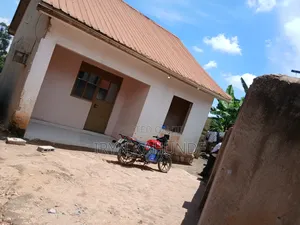 3bdrm House in Kawanda Nakyesanje, Nabweru for rent