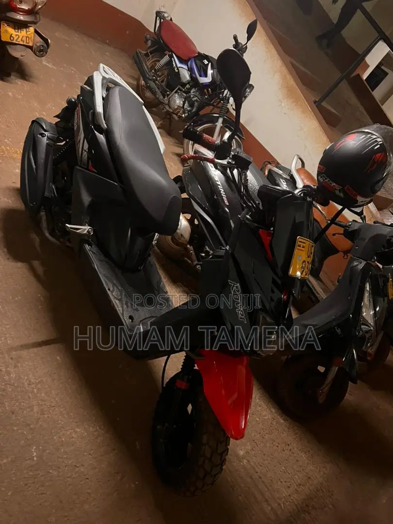 Simba Rover Scooter 150cc 2023 Black
