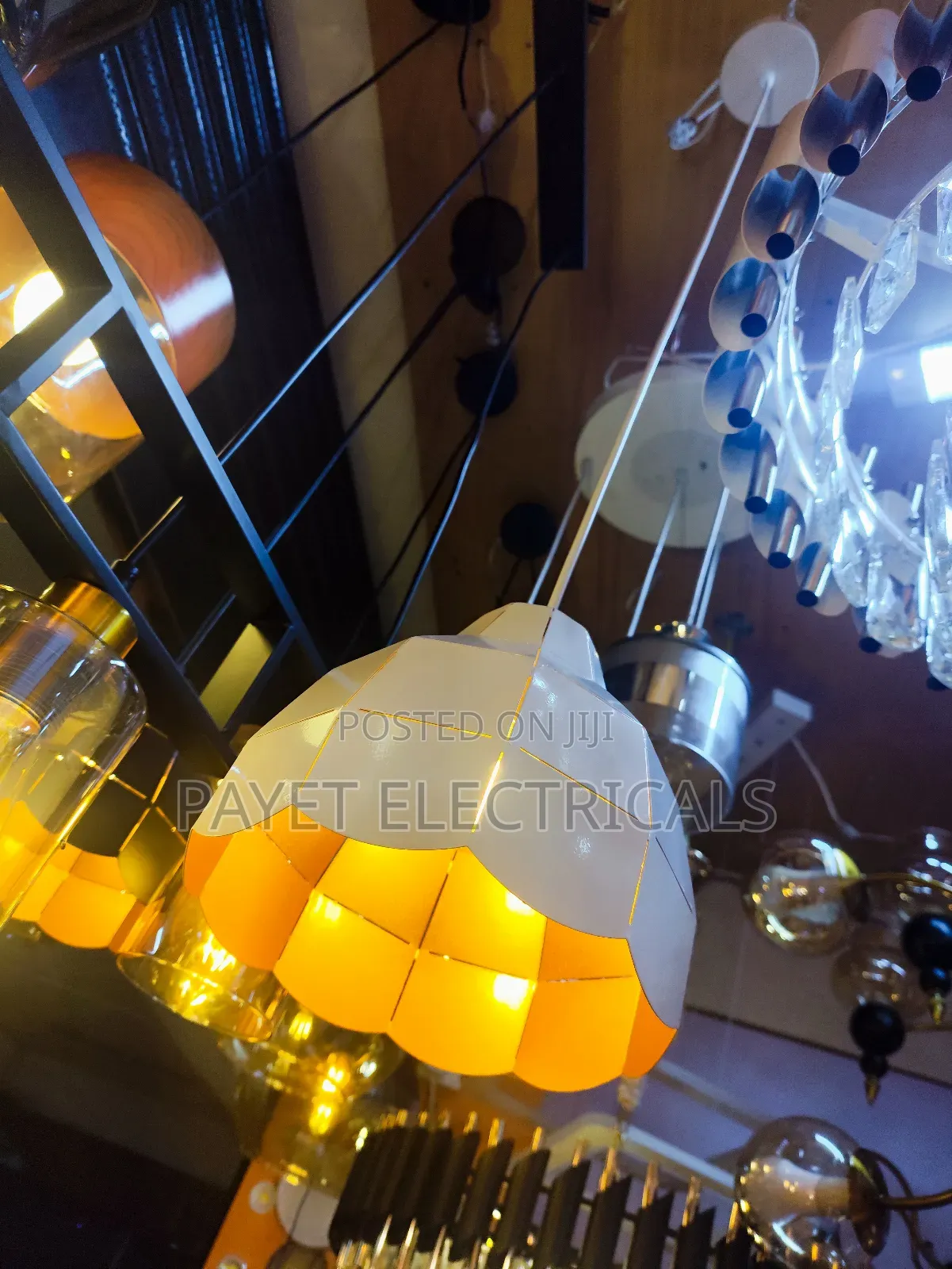 Gold/ White Pendant Lamp Holder