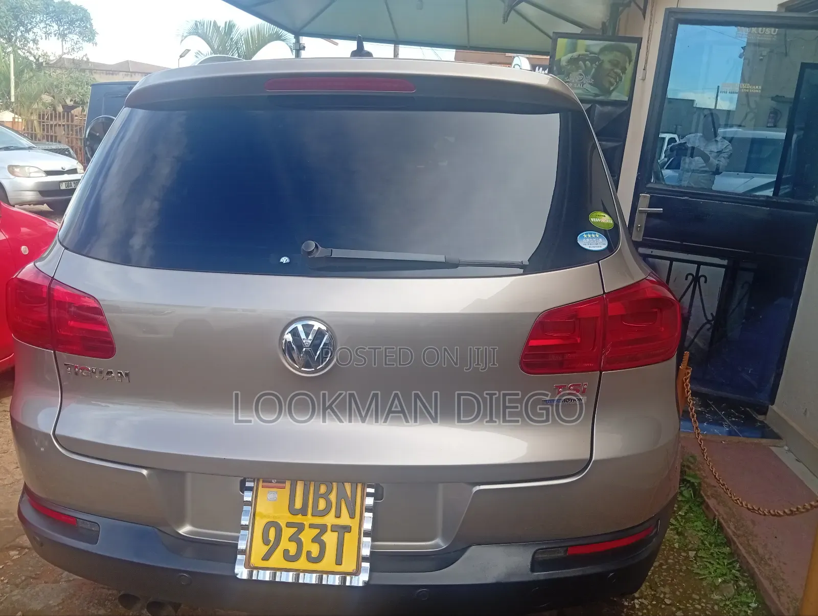 Volkswagen Tiguan R-Line 4dr SUV (2.0L 4cyl Turbo 6A) 2014 Brown