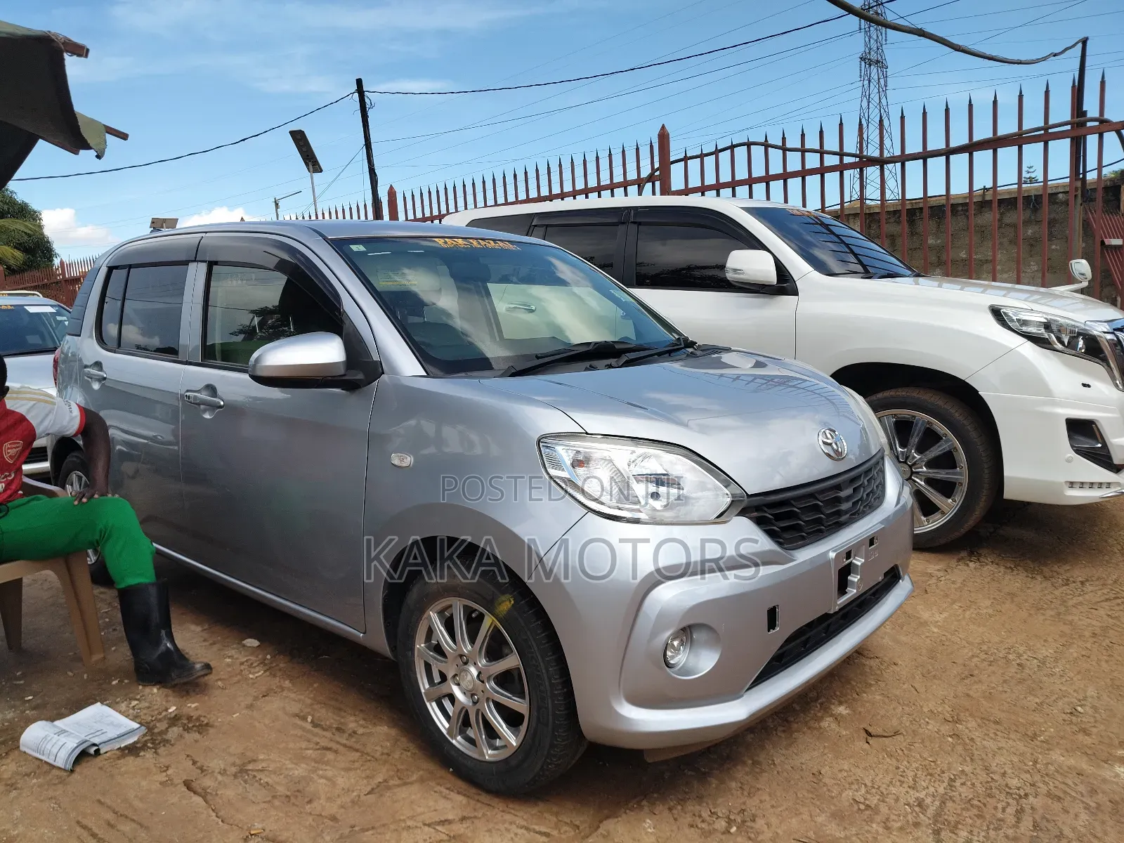 Toyota Passo 2017 Silver