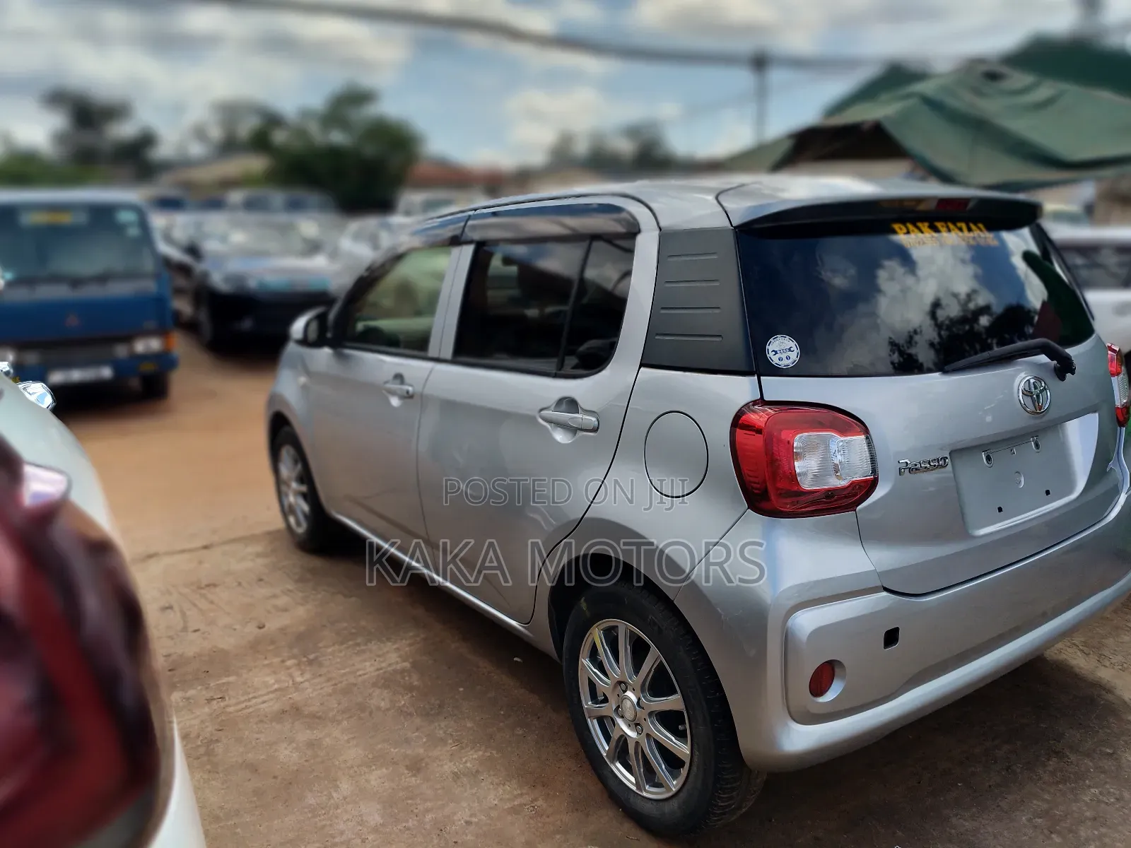 Toyota Passo 2017 Silver