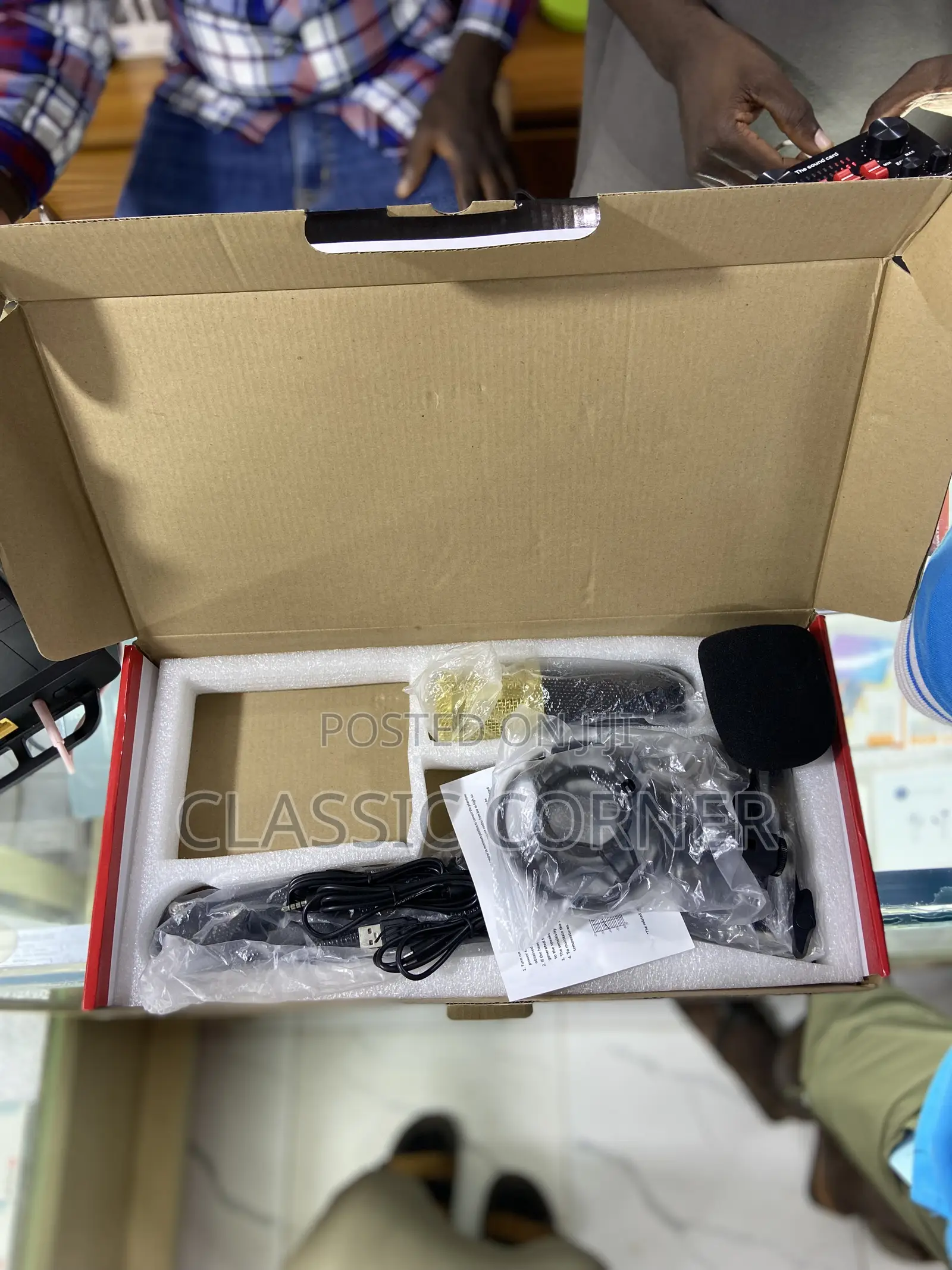 V8 Live Sound Card