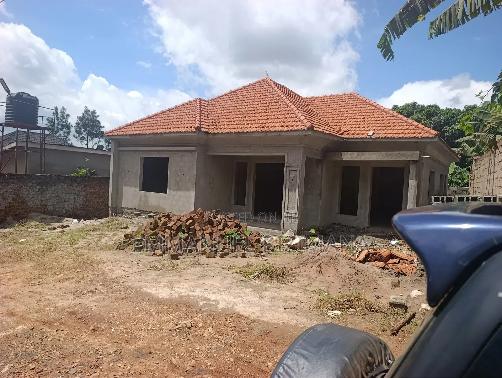 4bdrm Bungalow in Mamerito Road, Central Division for sale