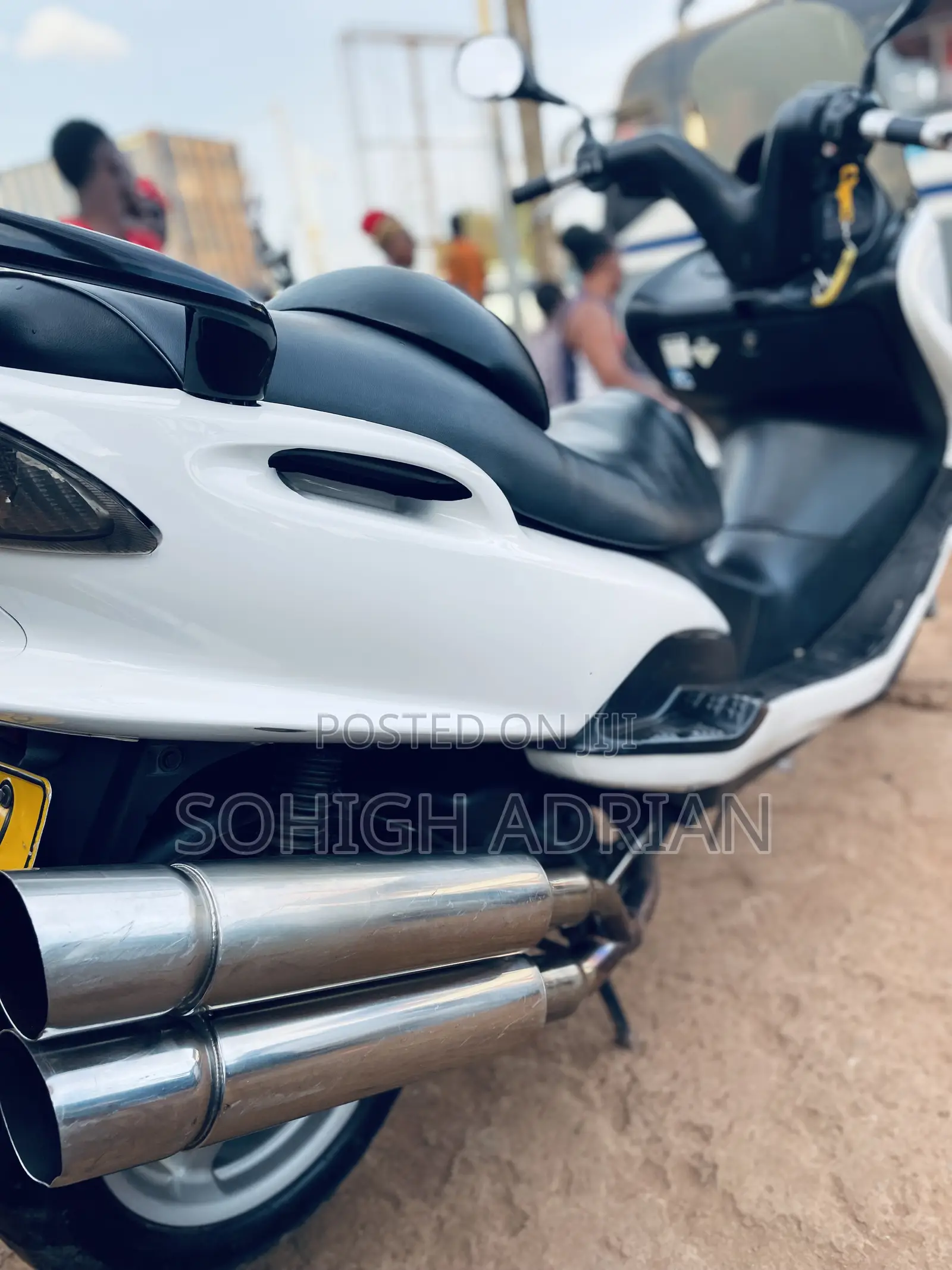 Yamaha Majesty 2012 White