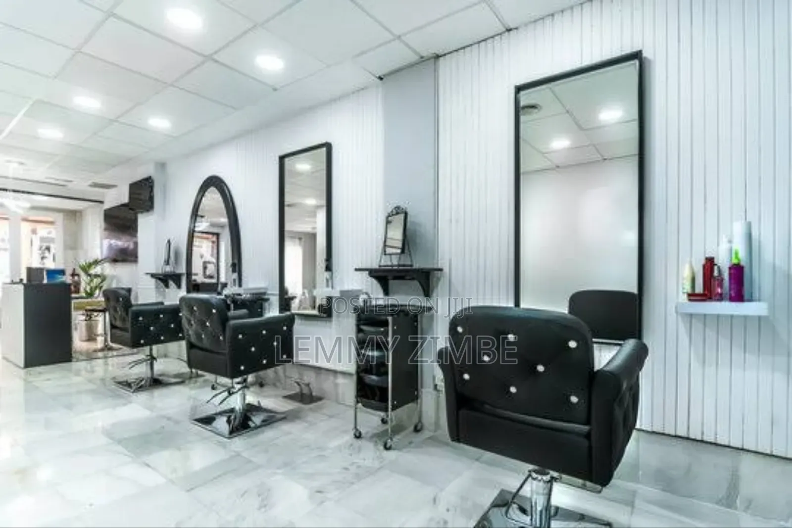 Mobile Salon for All Hair Styles