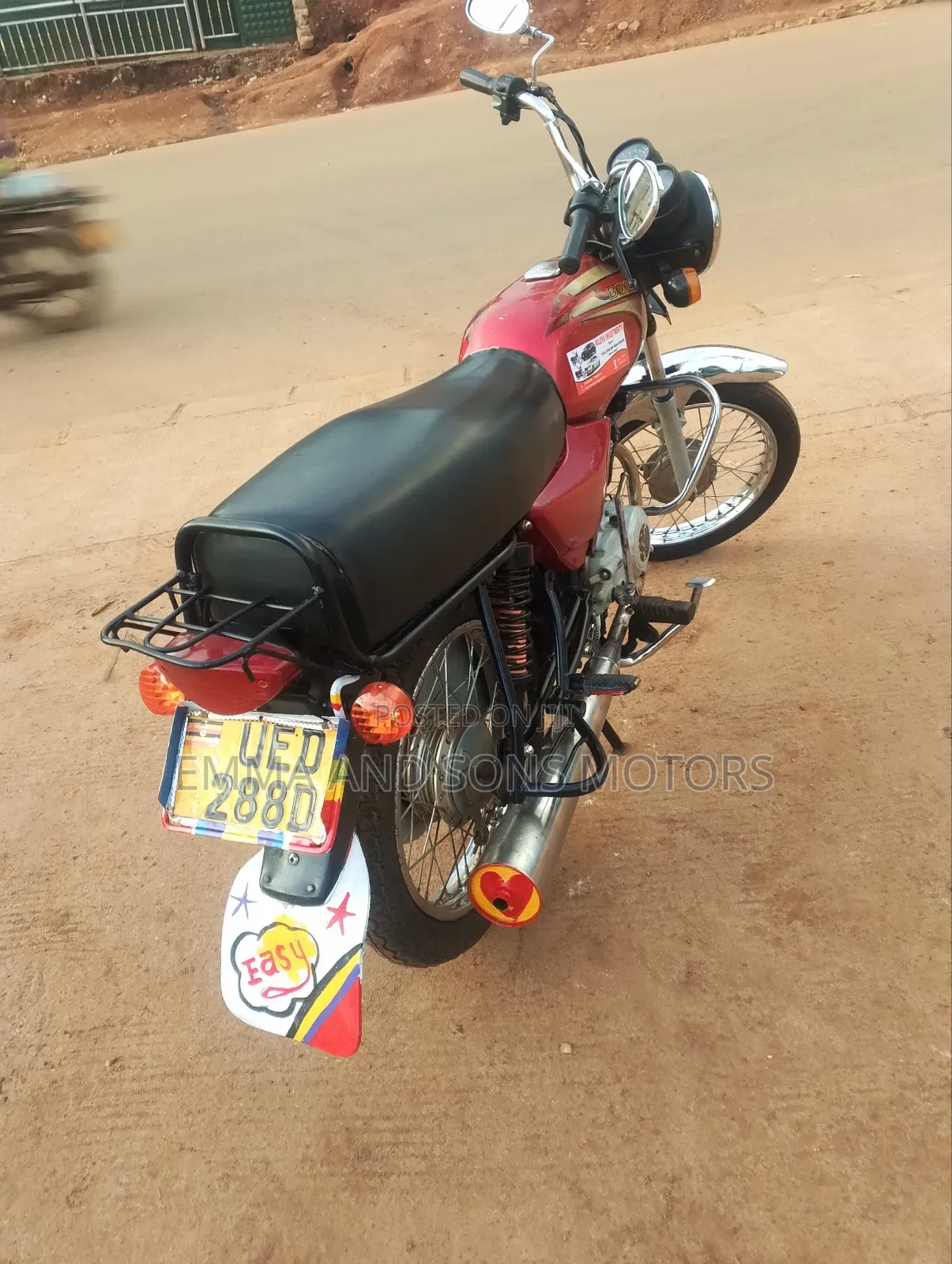 Bajaj Boxer 100 2019 Red