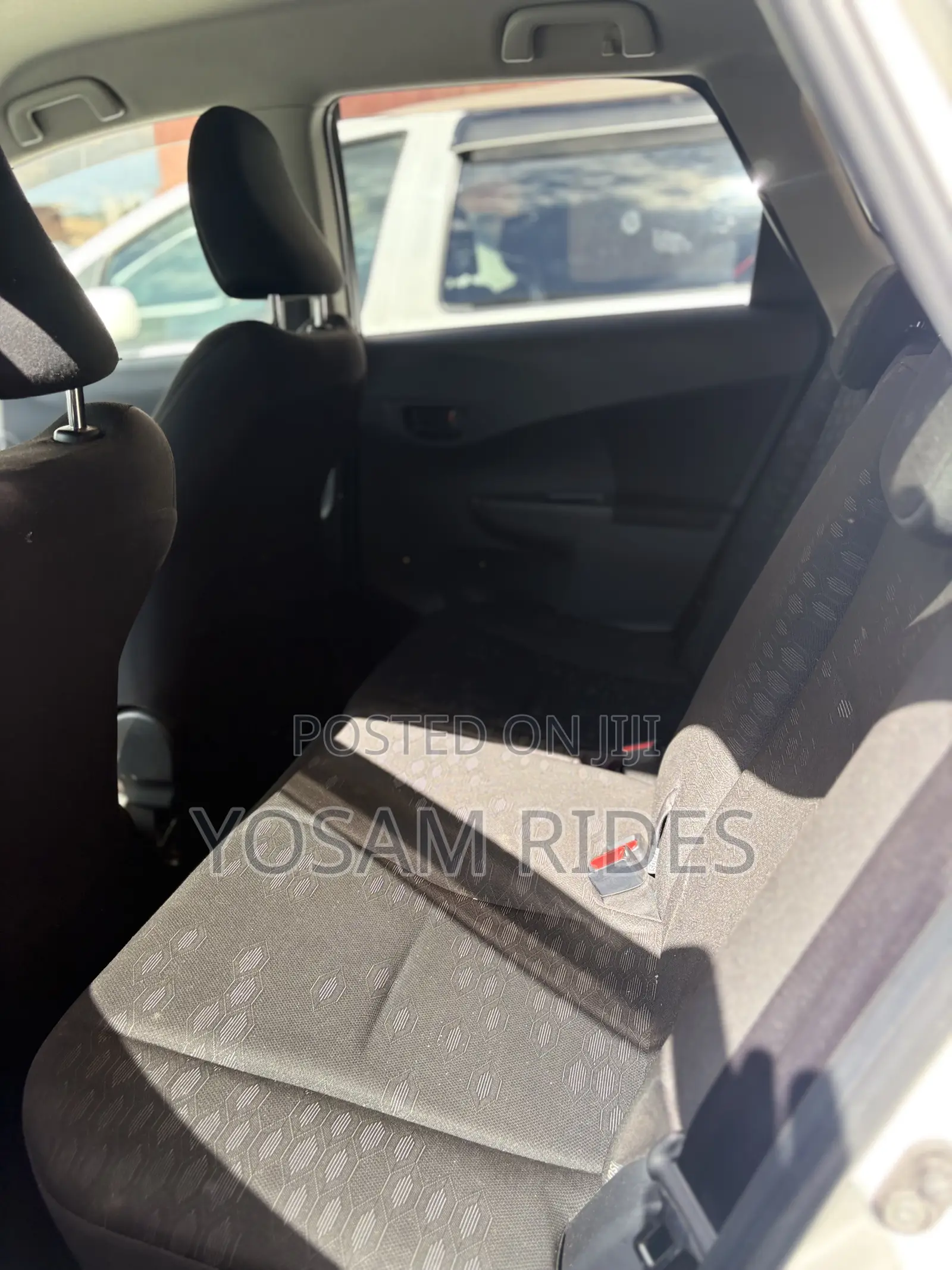 Toyota Ractis 1.5 FWD 2015 White