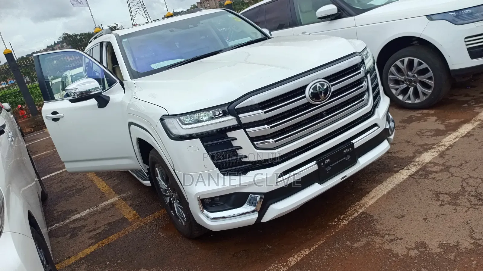 New Toyota Land Cruiser LC300 2023 White