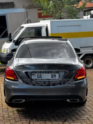 Mercedes-Benz C200 2017 Gray