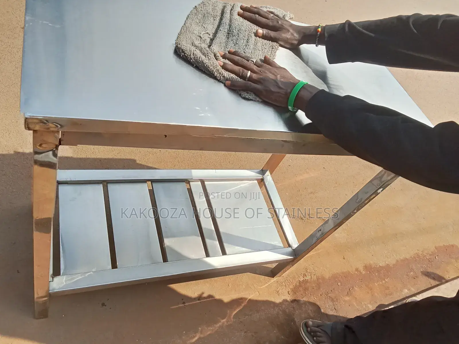 Stainless Steel Working Ka Table Dable