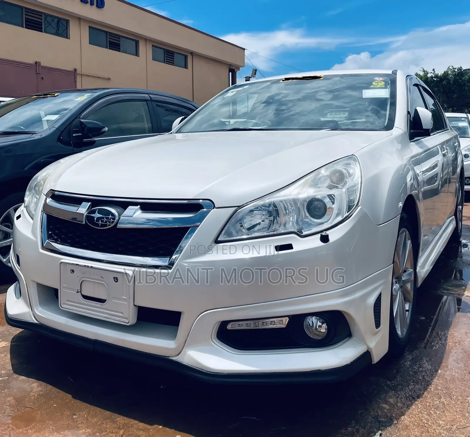 Subaru Legacy 2012 White