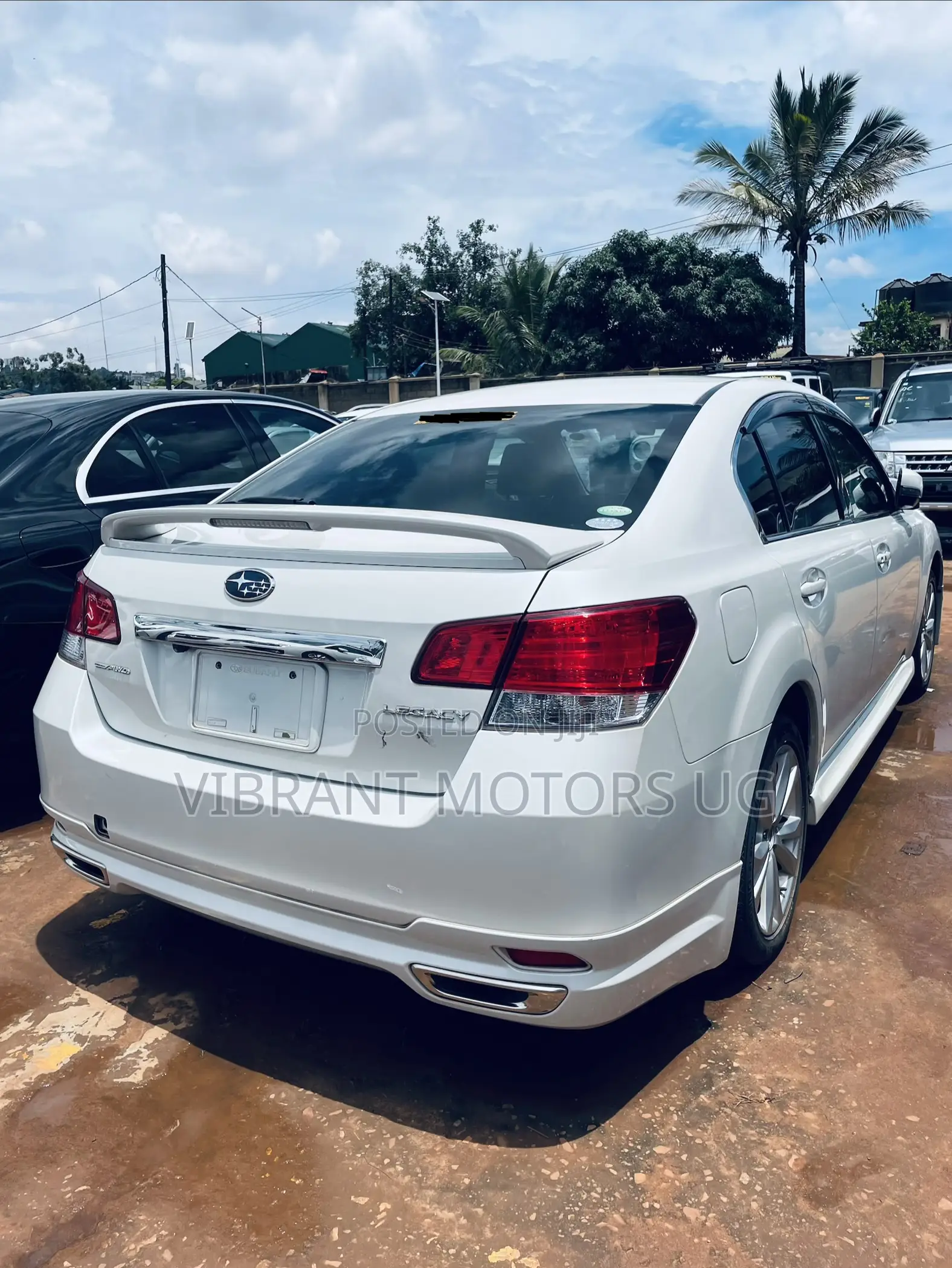Subaru Legacy 2012 White