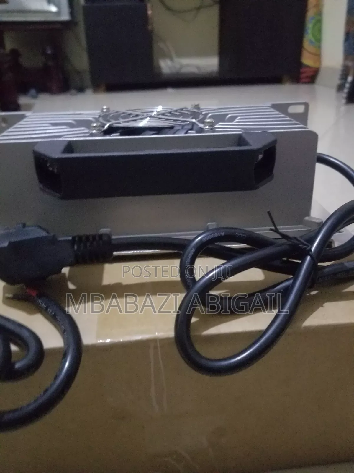 Spiro Water Proof Charger