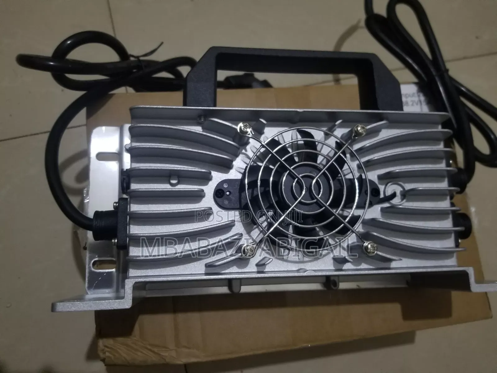 Spiro Water Proof Charger