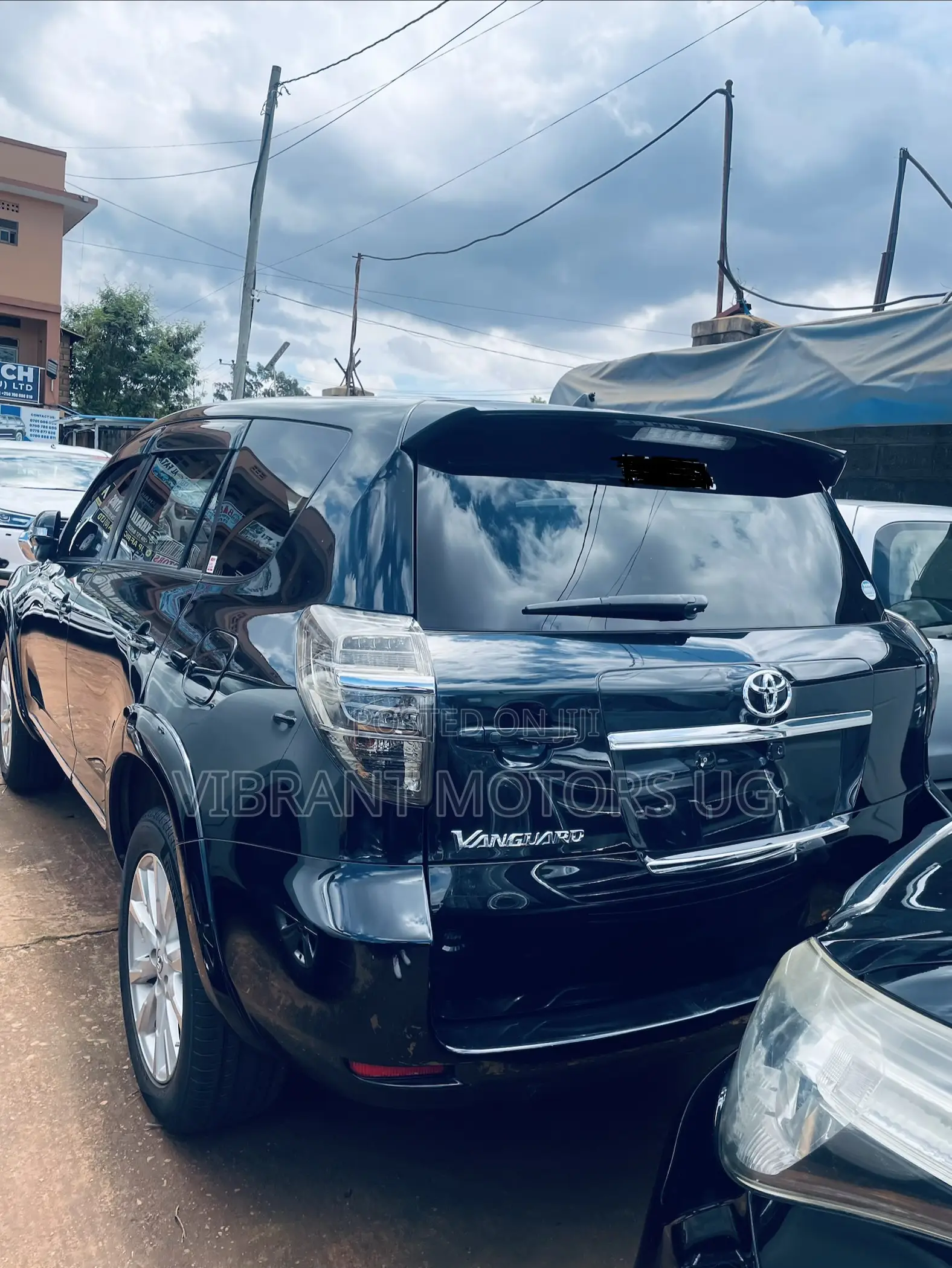 Toyota Vanguard 2012 Black
