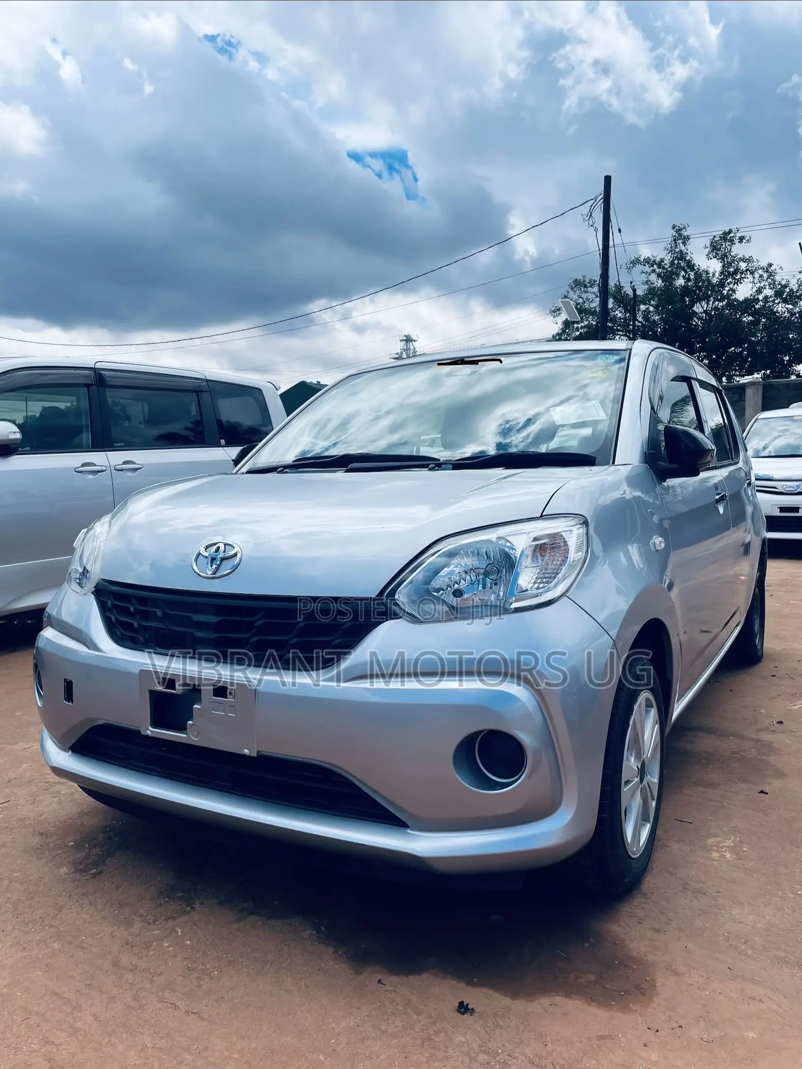 Toyota Passo 2016 Silver