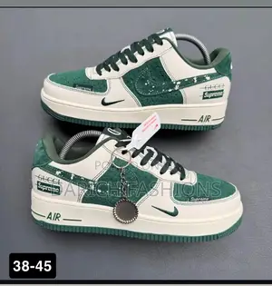 Nike Air Force 1