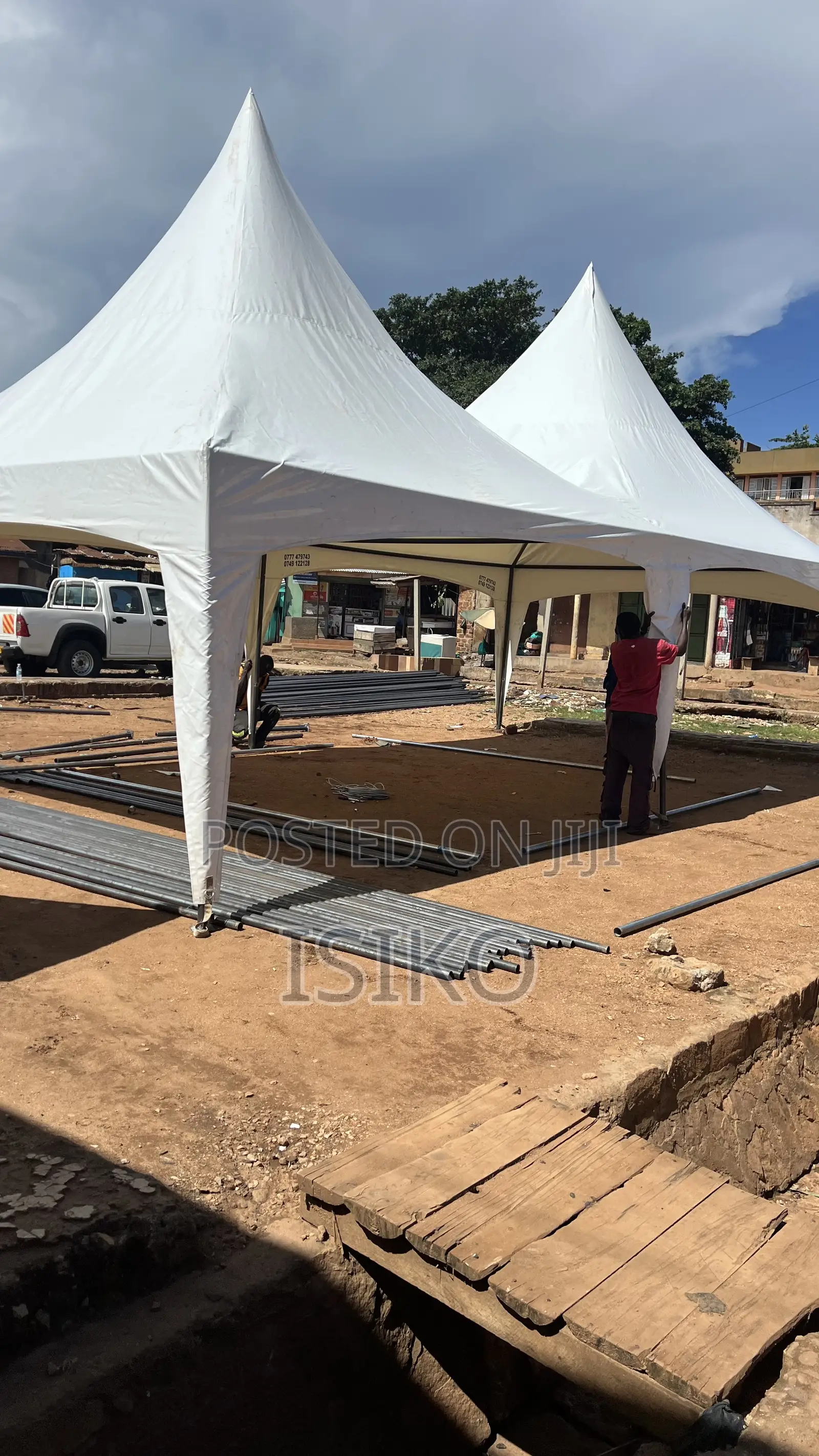 100 Seater Korean Material Butterfly Tent