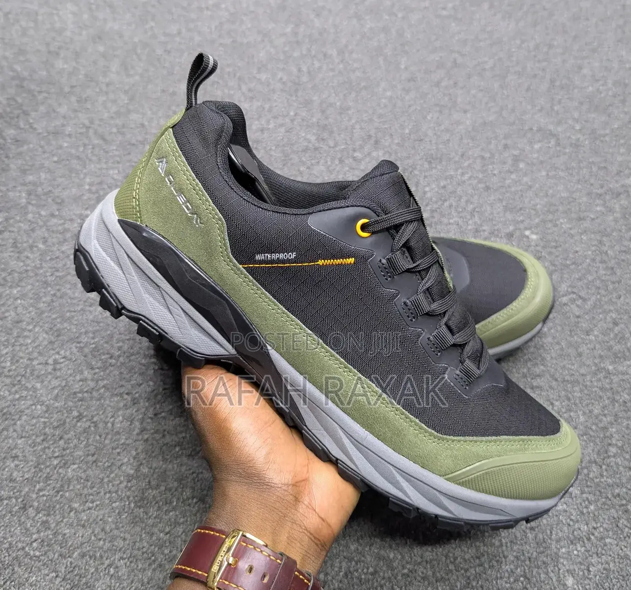 Original Men’S Queday Waterproof Hiking Sneakers