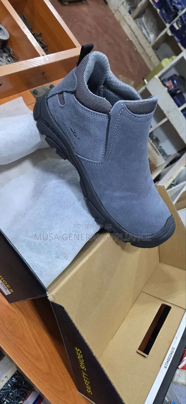 Safety Shoe Suede Upper And Protective Toe Cap