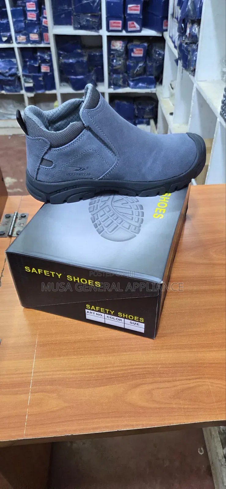 Safety Shoe Suede Upper And Protective Toe Cap
