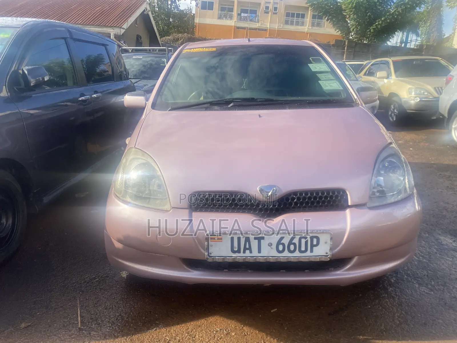 Toyota Vitz 2003 Maroon