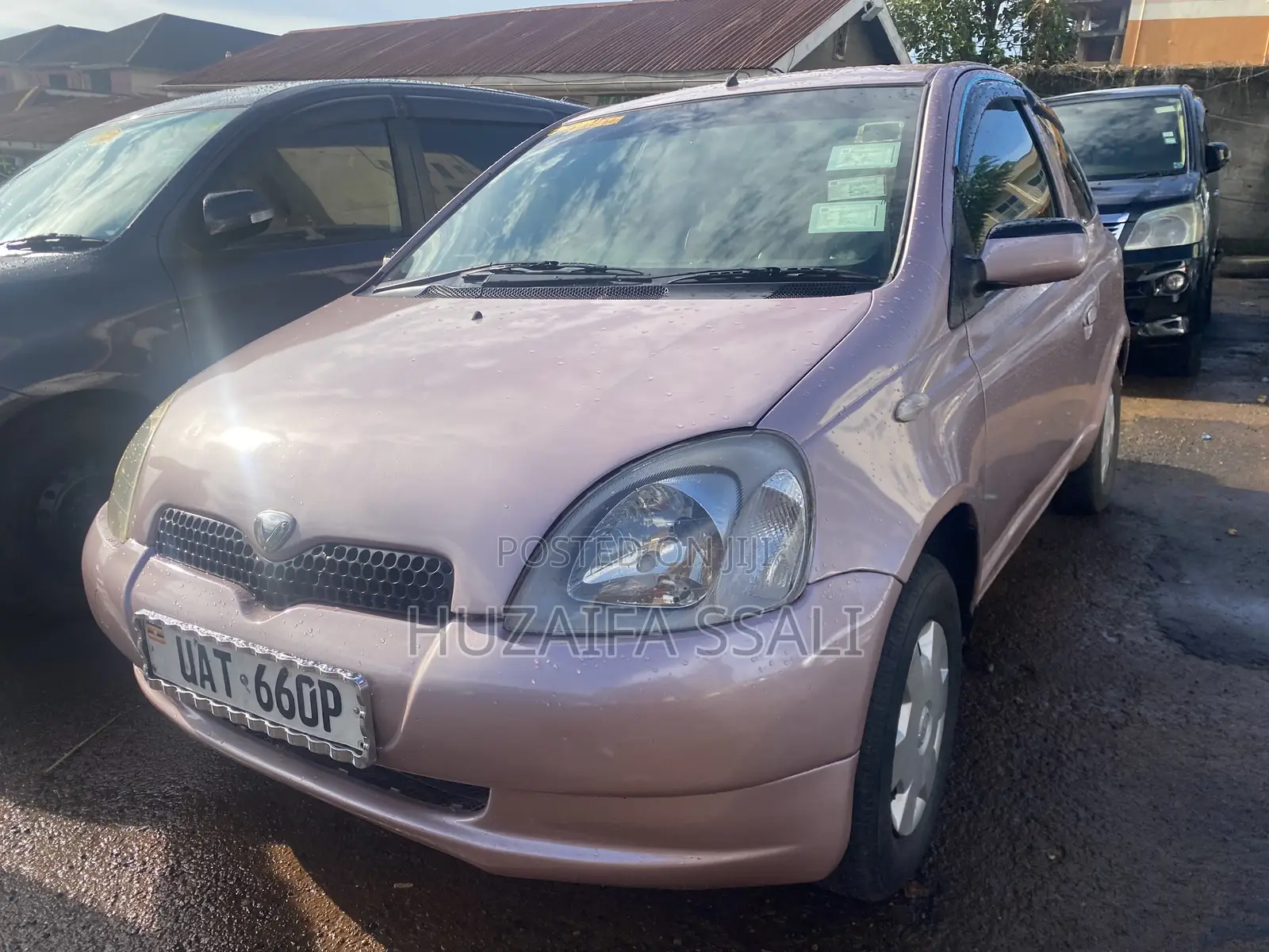 Toyota Vitz 2003 Maroon
