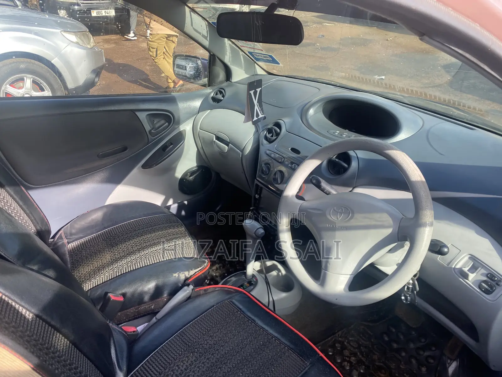 Toyota Vitz 2003 Maroon