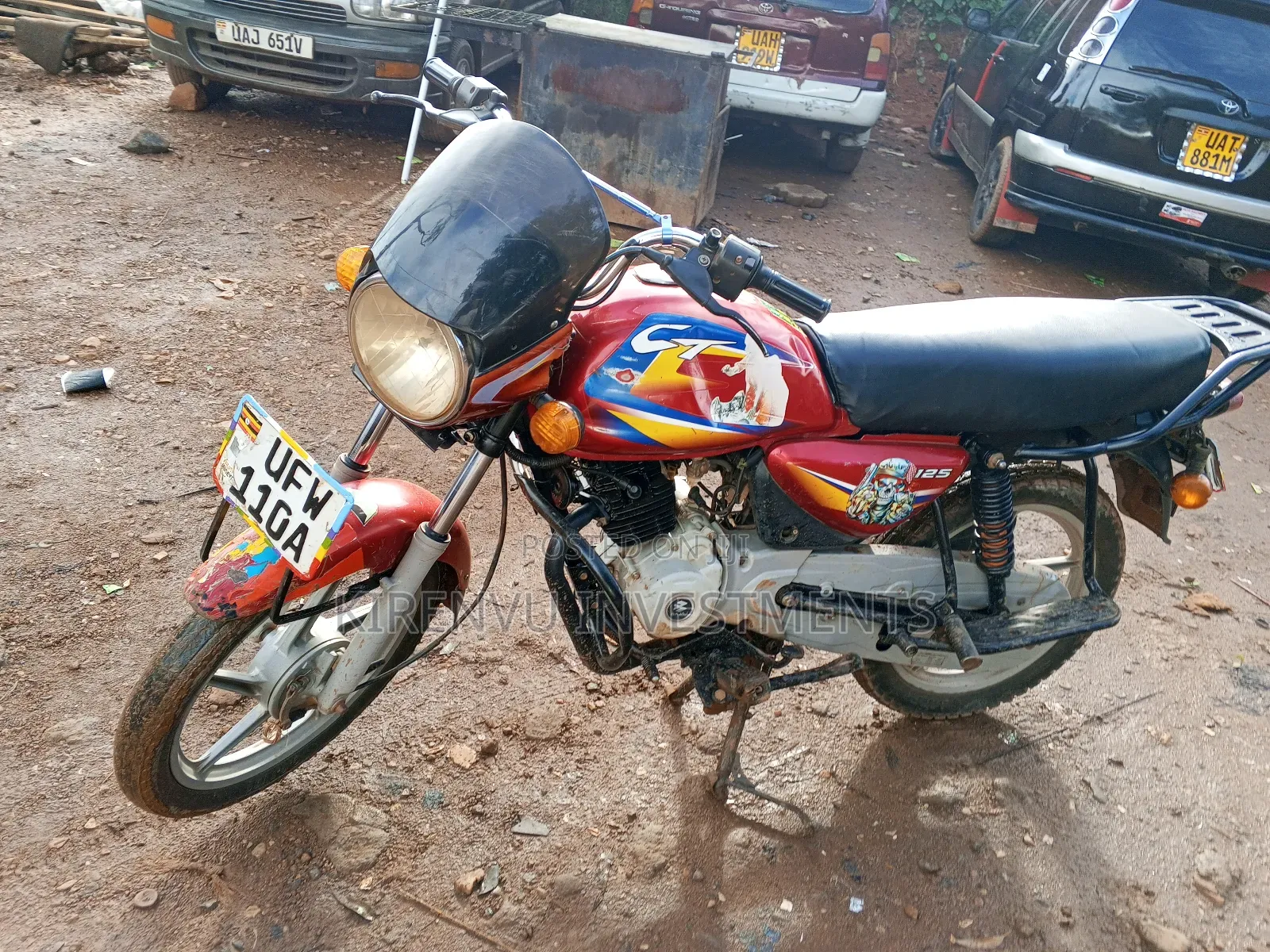 Bajaj Boxer 125 2022 Red
