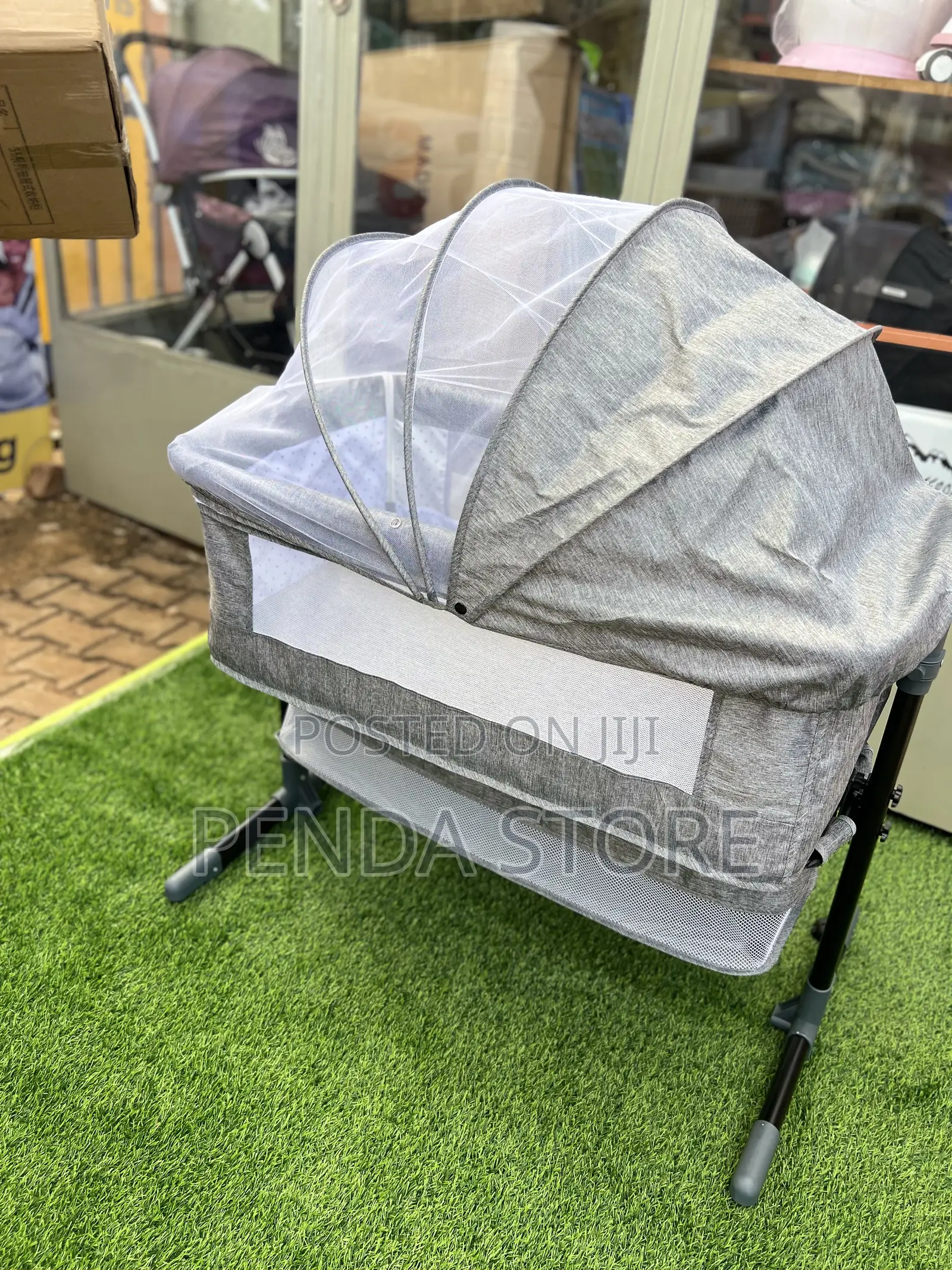 Elegant Baby Cradle Bed With Mosquito Net – Infant Cozy Lounger