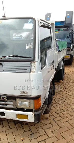 Mitsubishi Canter