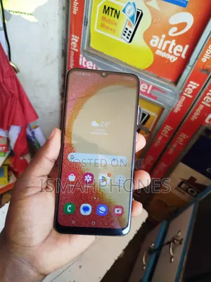 Samsung Galaxy A04e 32 GB Rose Gold