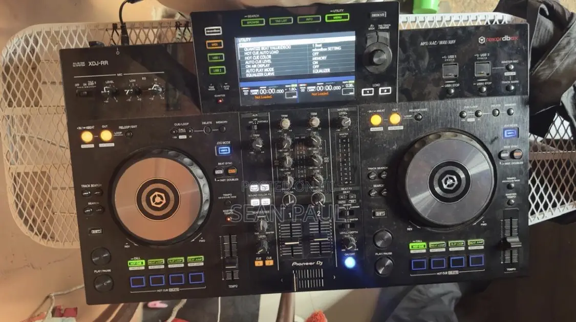 Dj Box Mixer for sale - Price: USh 1,600,000 on Jiji.ug [Central Division]