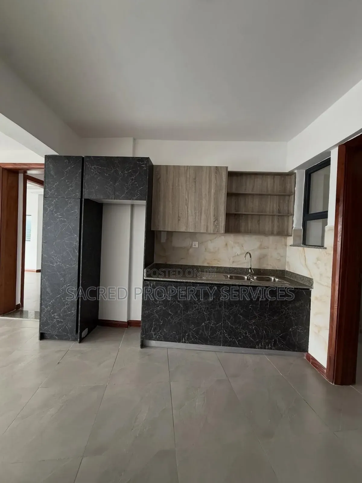3bdrm Apartment in Naalya  Metroplox, Nakawa for rent