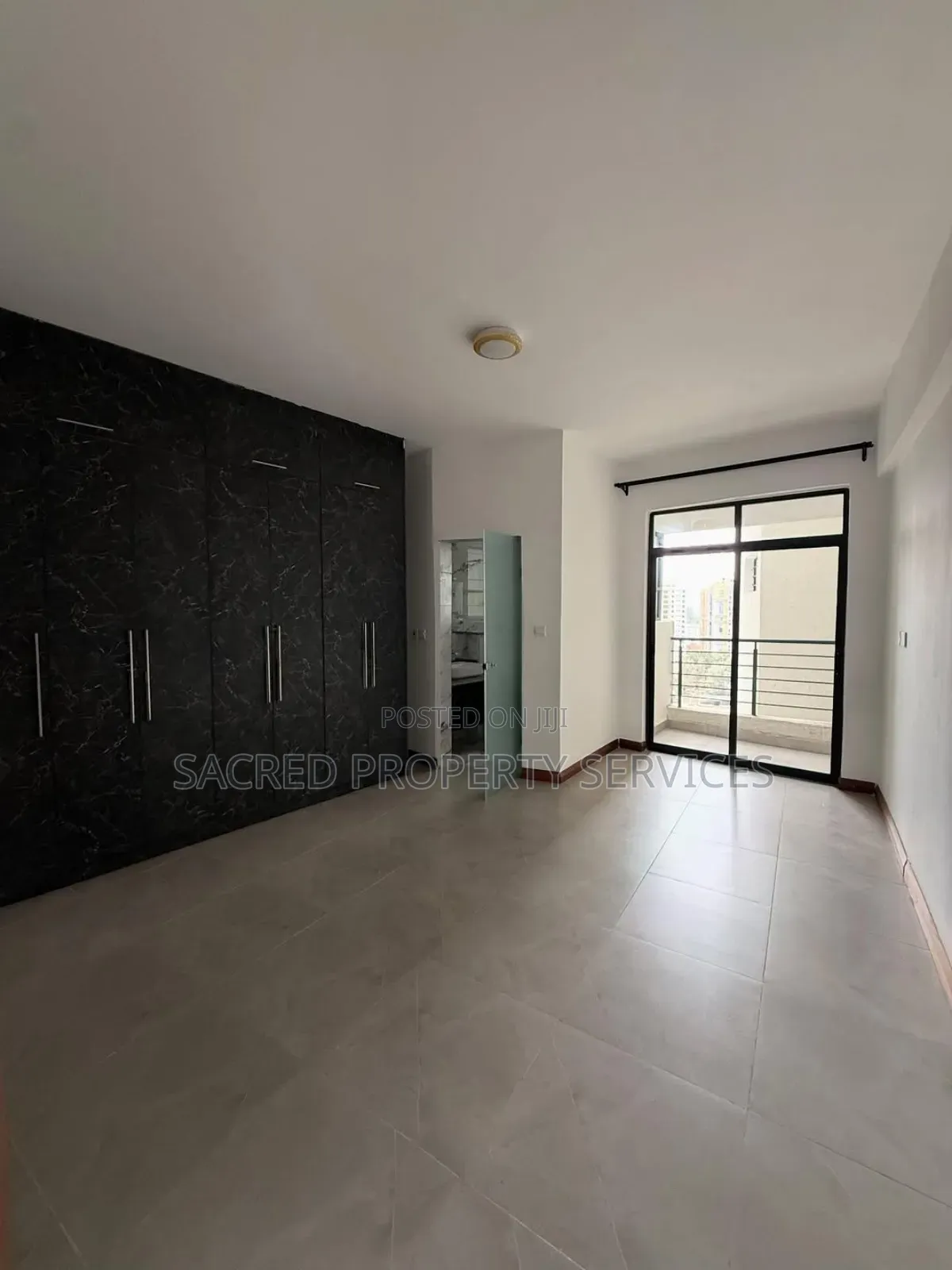 3bdrm Apartment in Naalya  Metroplox, Nakawa for rent