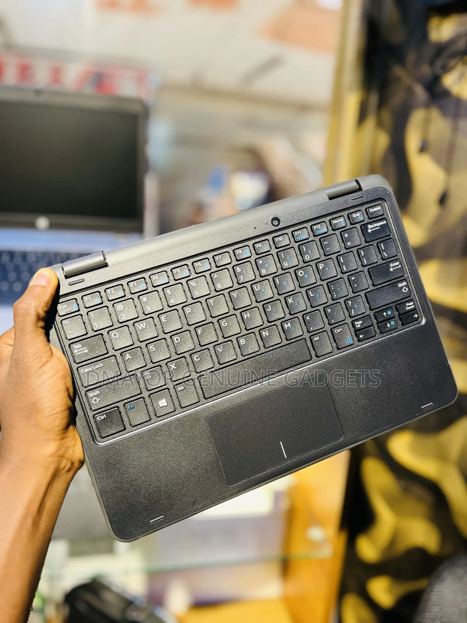 Laptop Dell Latitude 11 3190 4GB Intel Celeron SSD 128GB