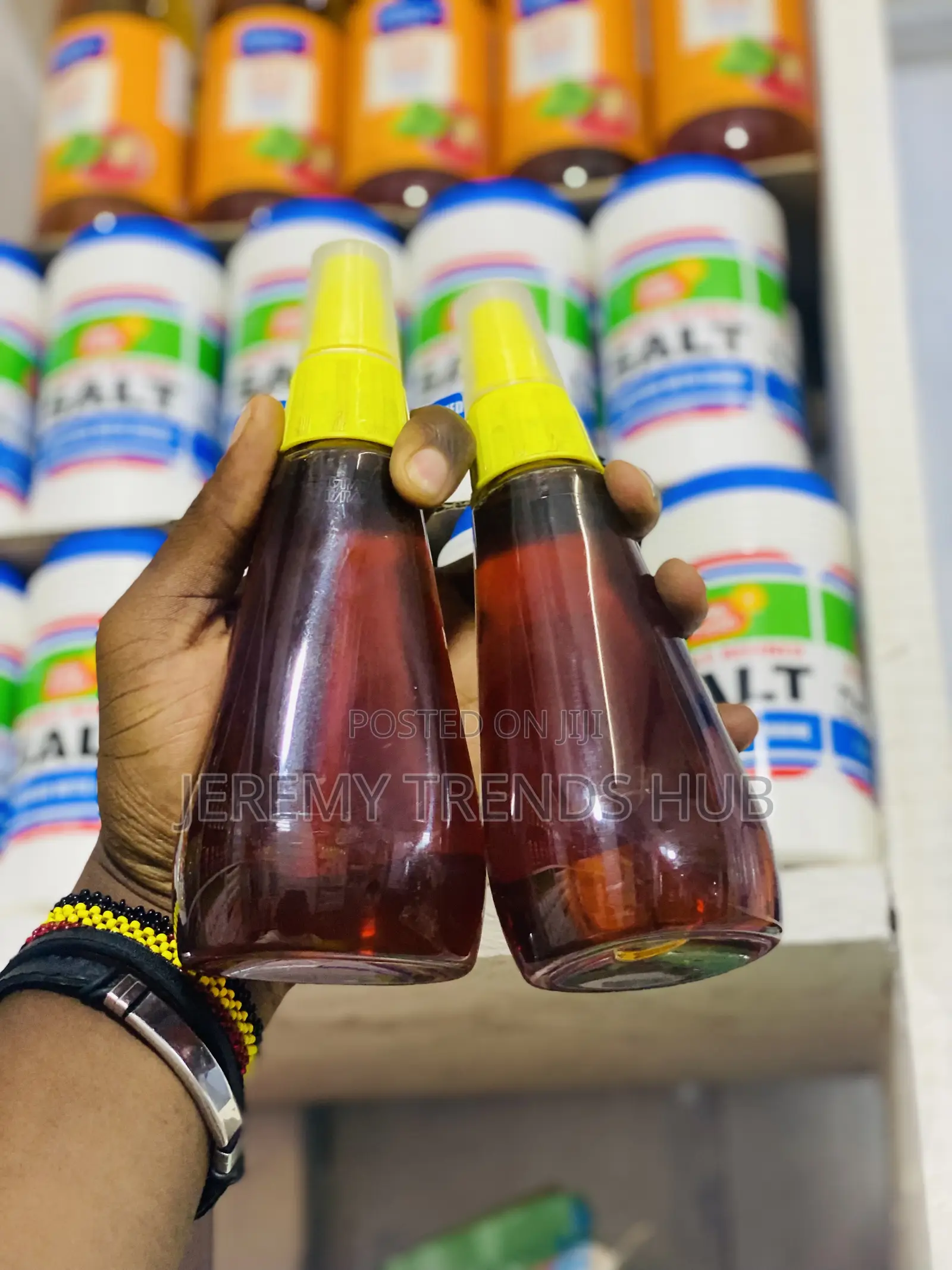 Premium Quality 100% Natural Honey.