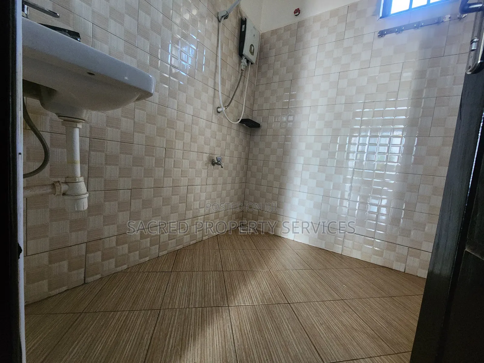 1bdrm Apartment in Kiwatule, Nakawa for rent