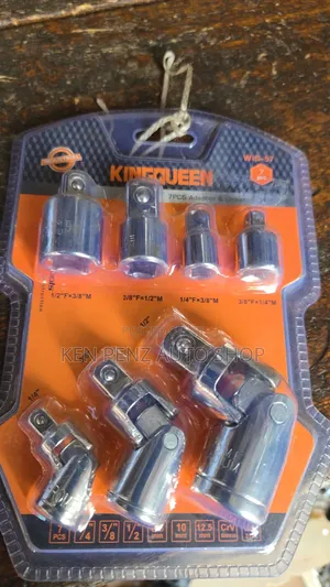 7 Piece Socket and Universal Joint Set