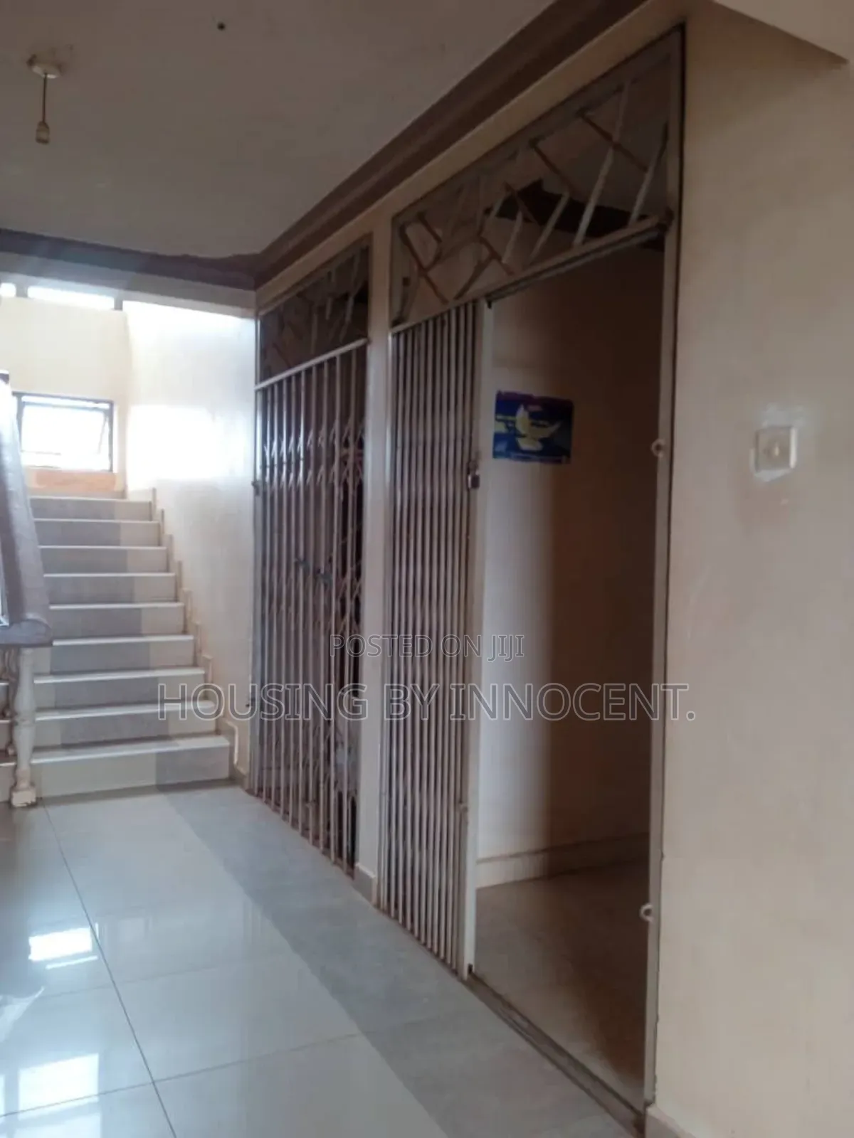 20bdrm Mansion in Nansana Kukasawe, Central Division for rent