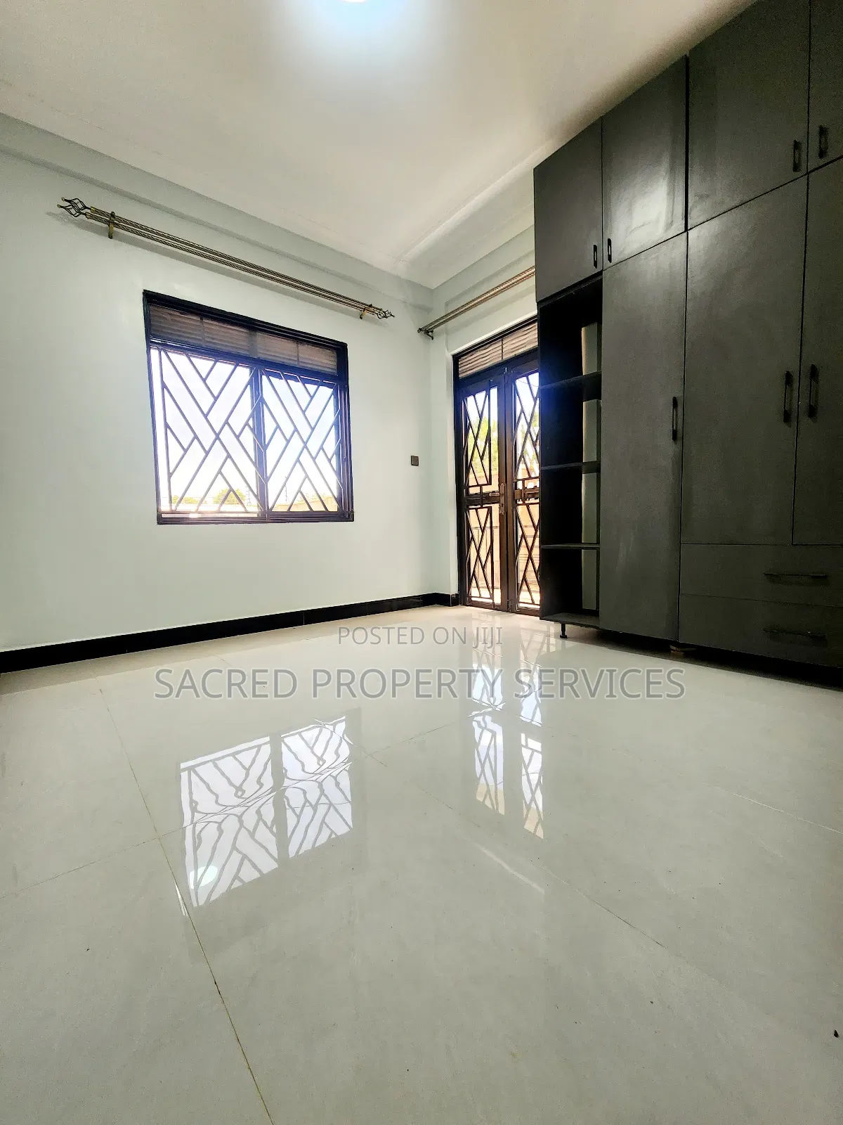 1bdrm Apartment in Kira Bulido Road for rent
