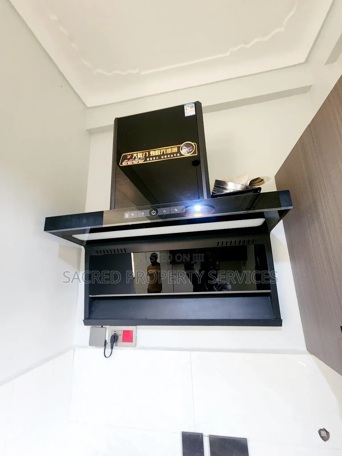 1bdrm Apartment in Kira Bulido Road for rent