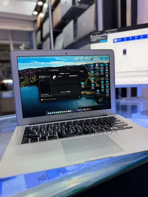 Laptop Apple MacBook Air 2015 4GB Intel Core i5 SSD 140GB