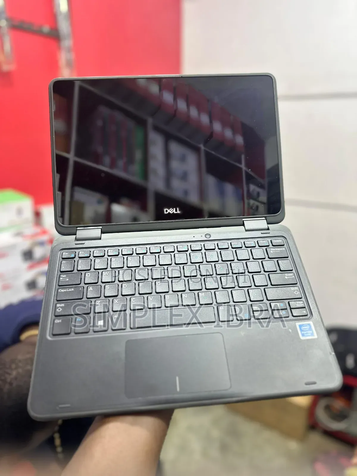 Laptop Dell Latitude 3189 4GB Intel Celeron SSD 128GB
