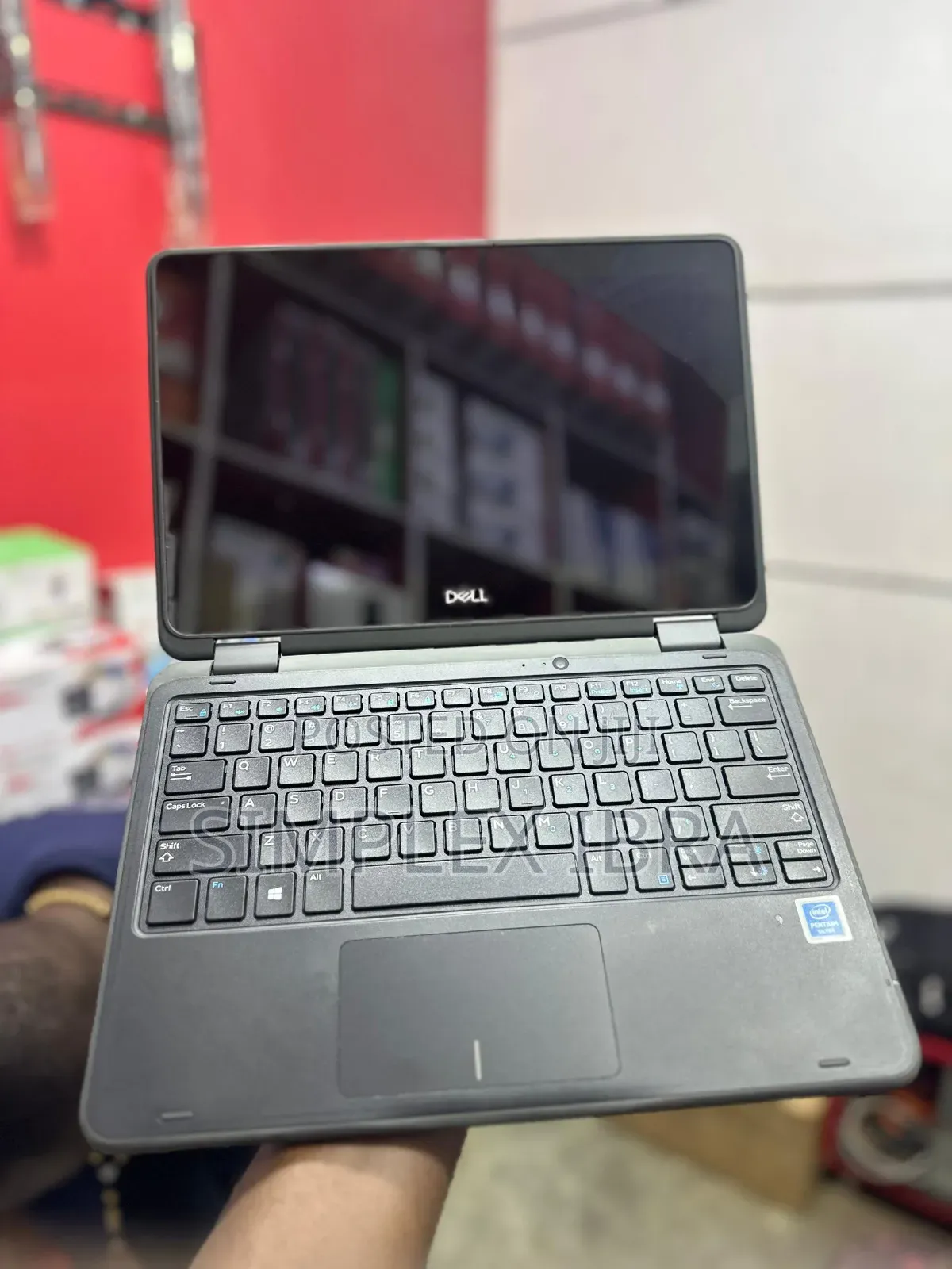 Laptop Dell Latitude 3189 4GB Intel Celeron SSD 128GB